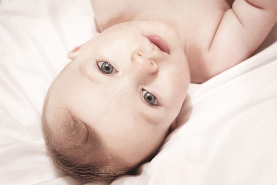7 Newborn Baby Skincare Tips